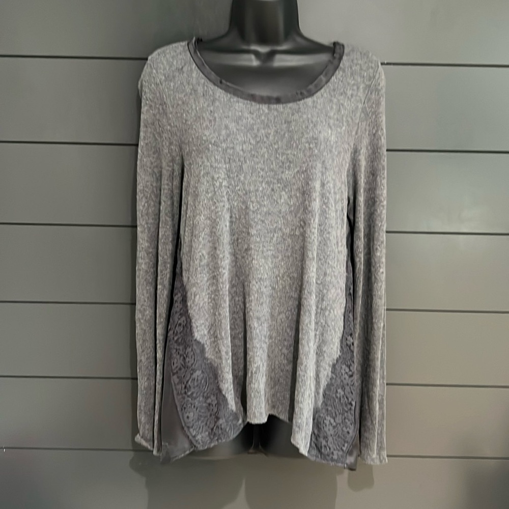 BORDEAUX women’s grey  blouse (M)